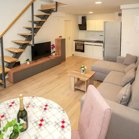 Apartment Izi Split